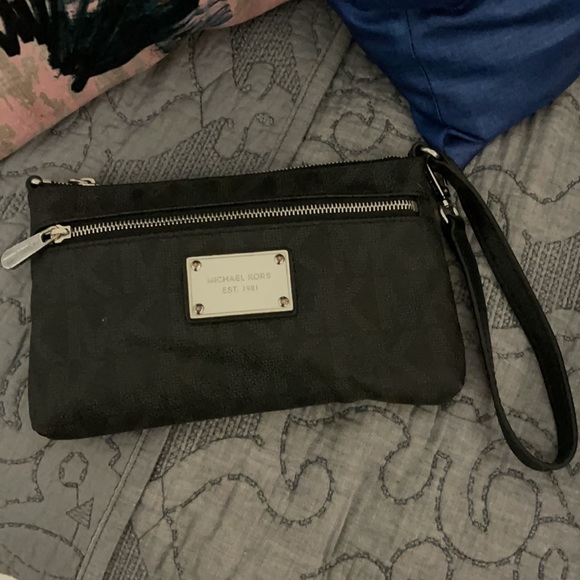 Michael Kors Tote and Wristlet - Picture 2 of 2